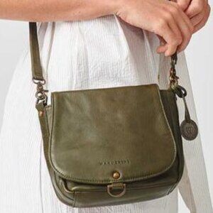 NEW $149 with dustbag Wanderers Travel Co. The Salzburg Crossbody in olive